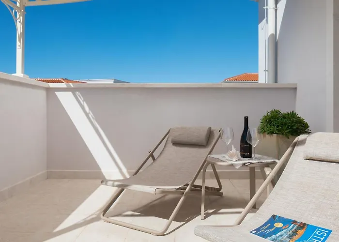 Luxury Adele With Pool In Porec * Tar-Vabriga