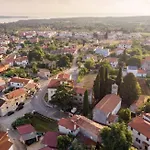 Luxury Adele With Pool In Porec * Tar-Vabriga